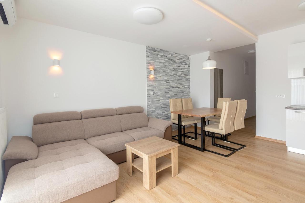 Vila Vita Apartments Кранська Гора Екстер'єр фото