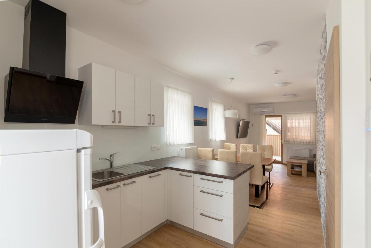 Vila Vita Apartments Кранська Гора Екстер'єр фото