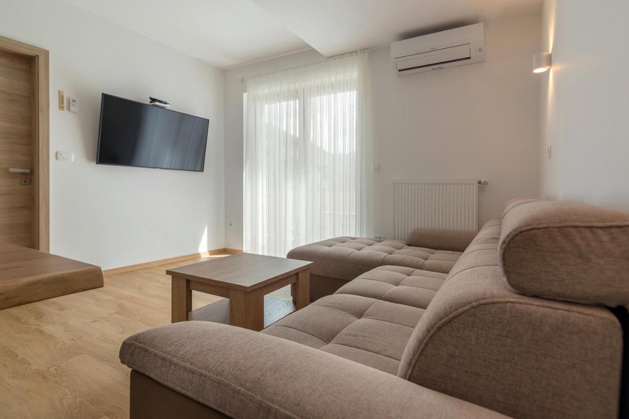 Vila Vita Apartments Кранська Гора Екстер'єр фото